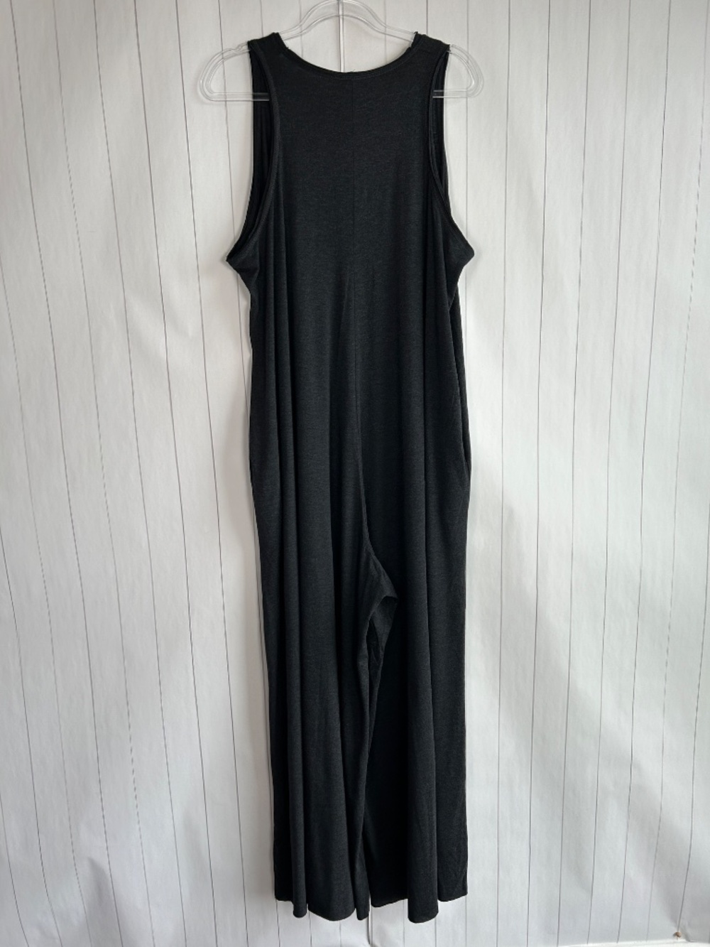 Natural Life one size jumpsuit dark gray loungewear wide leg v-neck pockets NEW - Picture 6 of 9